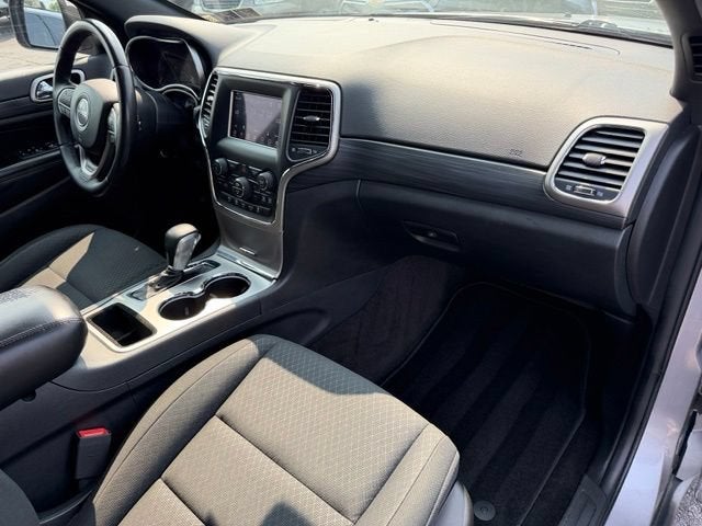 2019 Jeep Grand Cherokee Laredo E 4x4