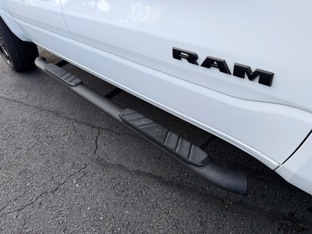2024 RAM 1500 Big Horn Crew Cab 4x4 5'7" Box