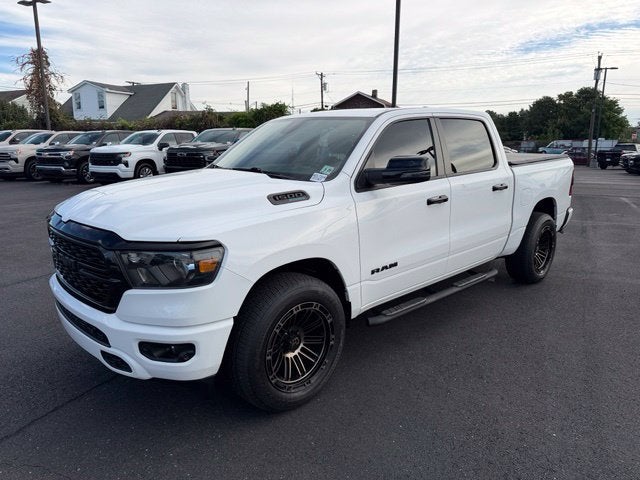 2024 RAM 1500 Big Horn Crew Cab 4x4 5'7" Box