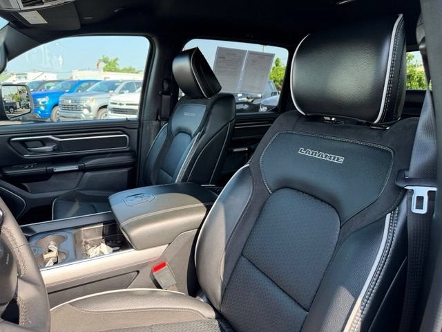 2025 RAM 1500 Laramie Crew Cab 4x4 5'7" Box