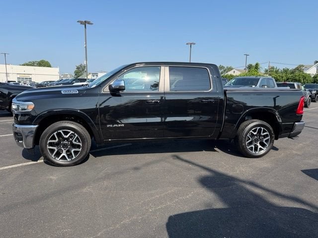 2025 RAM 1500 Laramie Crew Cab 4x4 5'7" Box