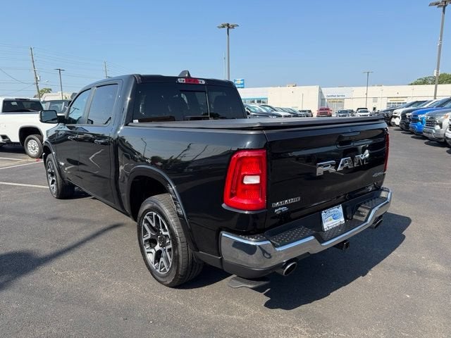 2025 RAM 1500 Laramie Crew Cab 4x4 5'7" Box