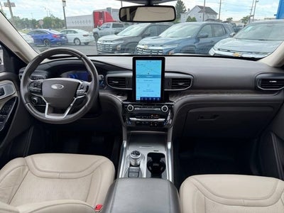 2022 Ford Explorer Platinum