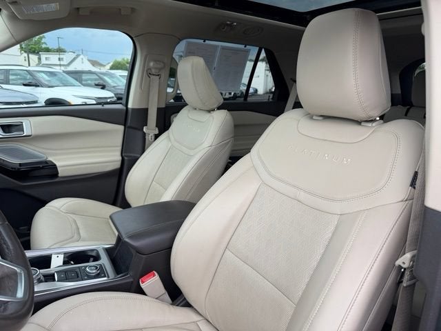 2022 Ford Explorer Platinum