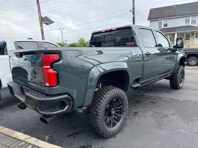 2026 Chevrolet Silverado 2500 HD LTZ BLACK WIDOW