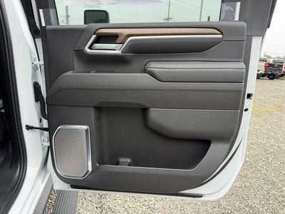 2026 Chevrolet Silverado 3500 HD High Country DRW Black Widow