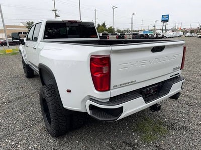 2026 Chevrolet Silverado 3500 HD High Country DRW Black Widow