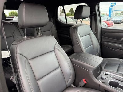 2023 Chevrolet Traverse LT Leather