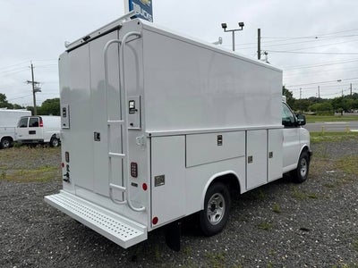 2026 Chevrolet Express Cutaway 3500 1WT
