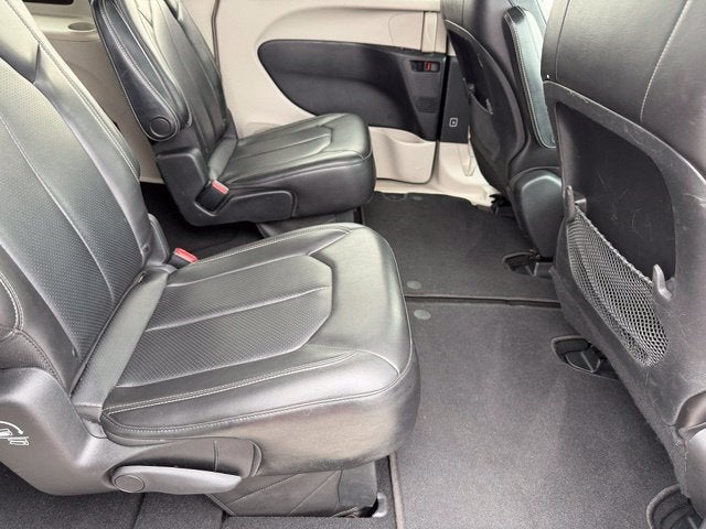 2020 Chrysler Voyager LXI