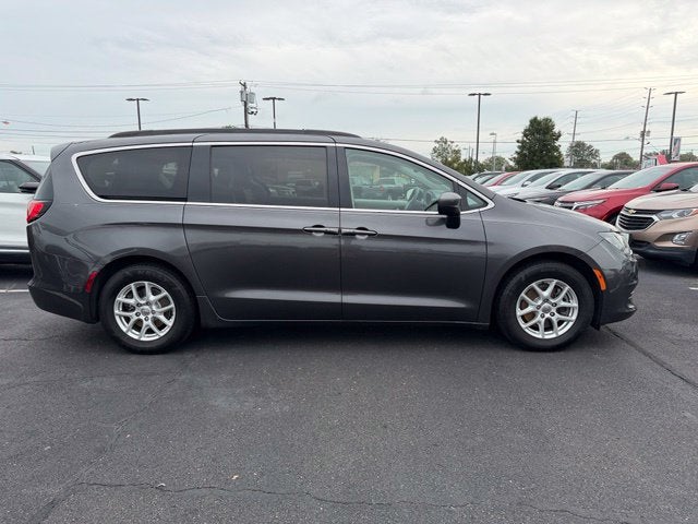 2020 Chrysler Voyager LXI