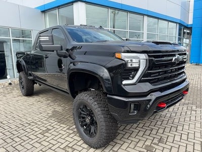 2026 Chevrolet Silverado 2500 HD LTZ BLACK WIDOW