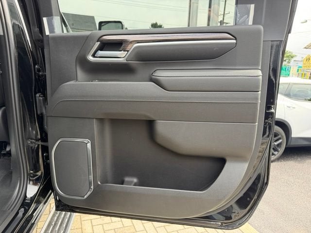 2026 Chevrolet Silverado 2500 HD LTZ BLACK WIDOW