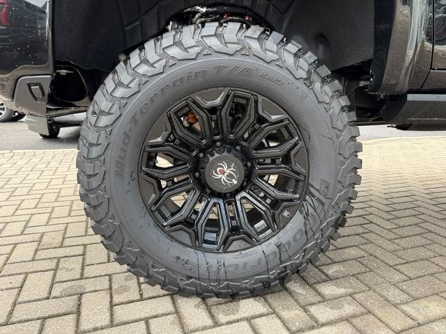 2026 Chevrolet Silverado 2500 HD LTZ BLACK WIDOW