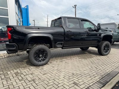 2026 Chevrolet Silverado 2500 HD LTZ BLACK WIDOW