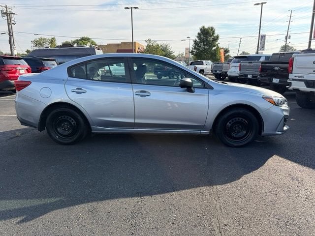 2019 Subaru Impreza 2.0i