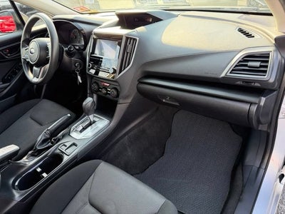 2019 Subaru Impreza 2.0i