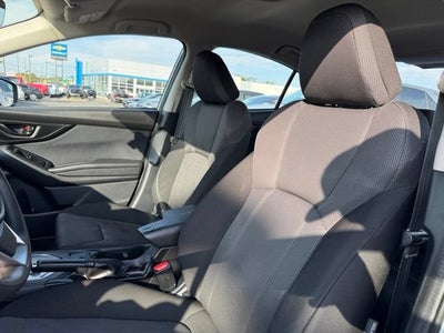 2019 Subaru Impreza 2.0i