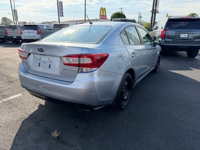 2019 Subaru Impreza 2.0i