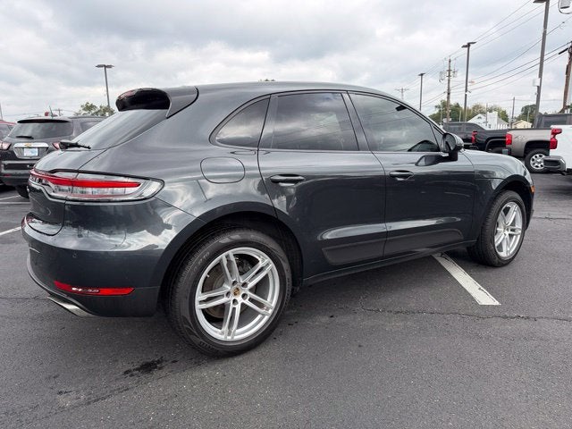 2021 Porsche Macan Base