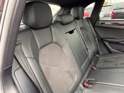 2021 Porsche Macan Base