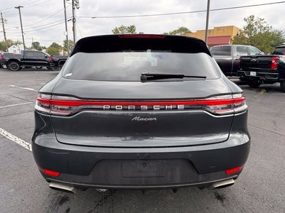 2021 Porsche Macan Base
