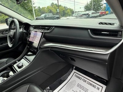 2023 Jeep Grand Cherokee L Limited 4x4