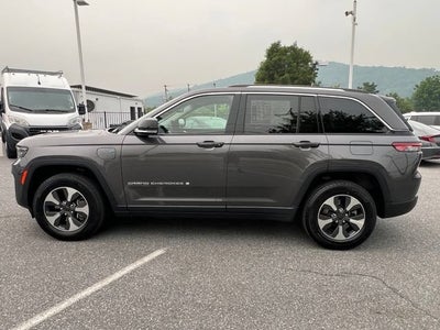 2022 Jeep Grand Cherokee 4xe BASE