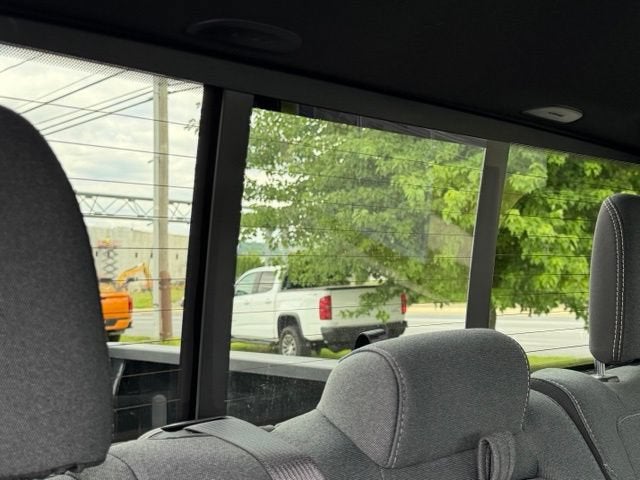 2022 RAM 1500 Big Horn Crew Cab 4x4 5'7" Box