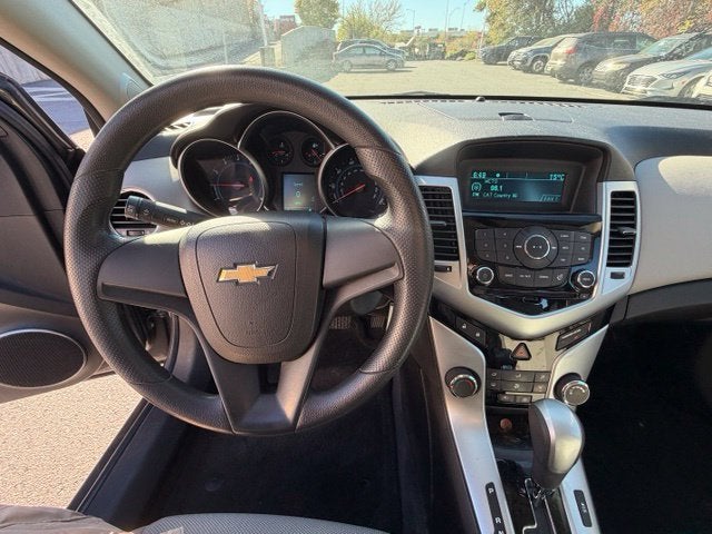 2011 Chevrolet Cruze LT w/1LT