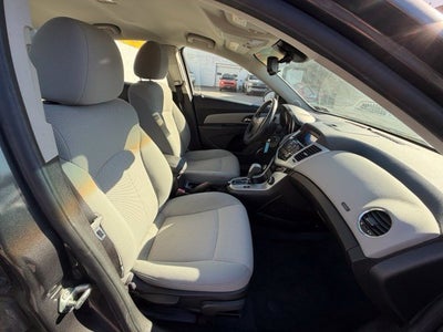 2011 Chevrolet Cruze LT w/1LT