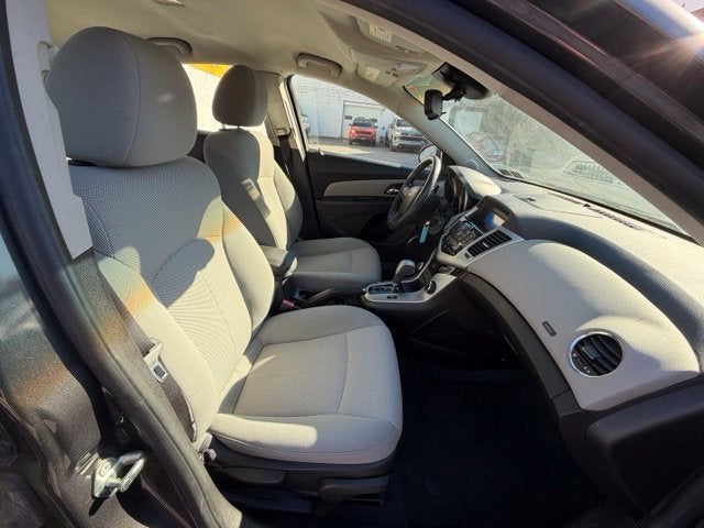 2011 Chevrolet Cruze LT w/1LT
