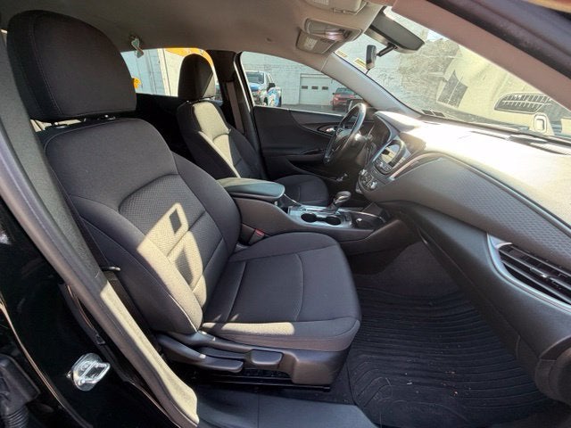 2021 Chevrolet Malibu RS