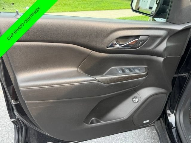 2017 GMC Acadia SLT