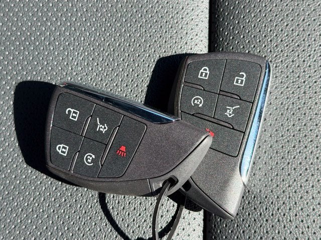 2027 Chevrolet Traverse LT - Photo 41
