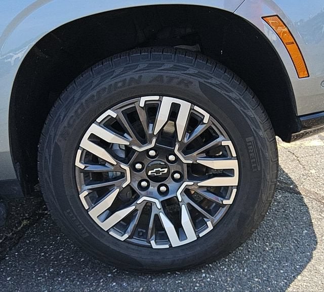 2025 Chevrolet Suburban Z71