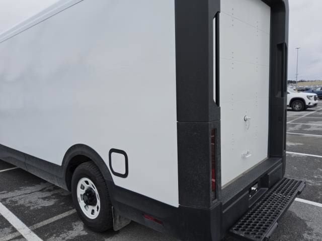 2024 BrightDrop Zevo 600 EJY
