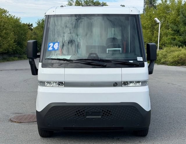 2024 BrightDrop Zevo 600 EJY