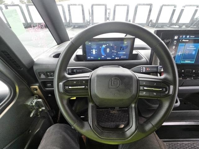 2024 BrightDrop Zevo 600 EJY