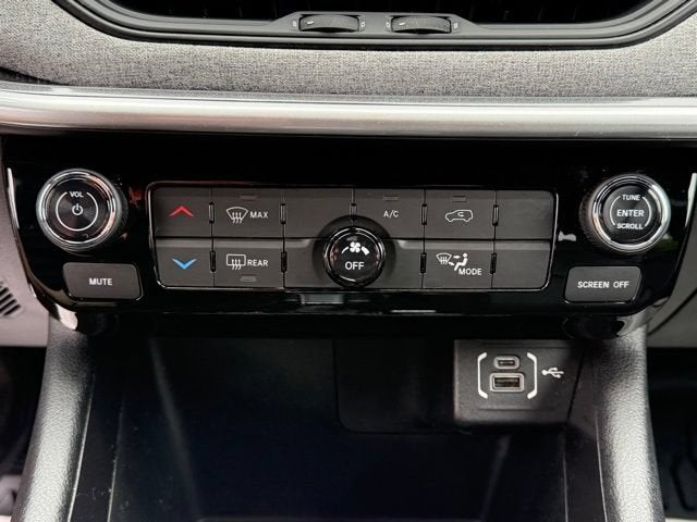 2023 Jeep Compass Latitude Lux FWD