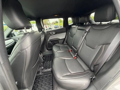 2023 Jeep Compass Latitude Lux FWD