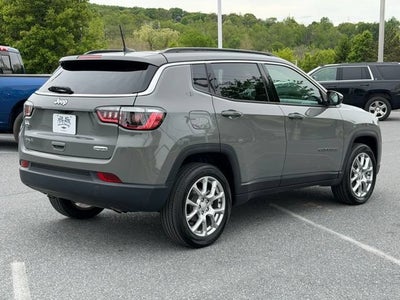 2023 Jeep Compass Latitude Lux FWD