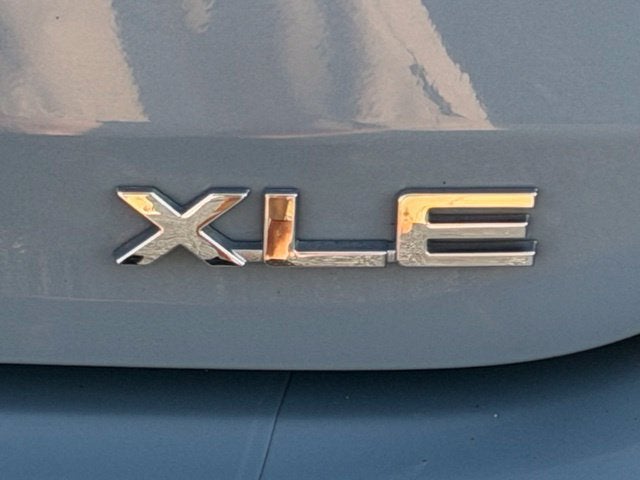 2022 Toyota Highlander Hybrid Bronze Edition