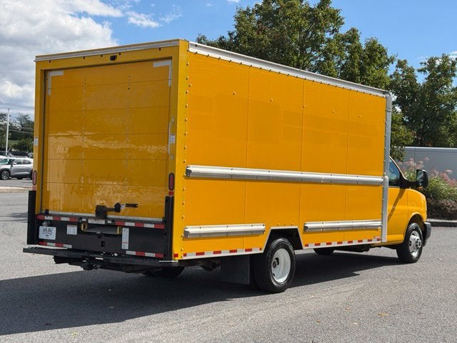 2021 GMC Savana Cutaway 3500 CUTWAY